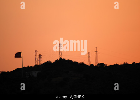 Sonnenuntergang über Ortakent Yashi Stadt in der Türkei Stockfoto