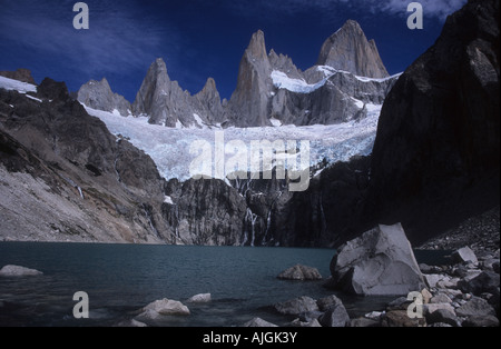 Mt Fitzroy und Laguna Sucia, Nationalpark Los Glaciares, Patagonien, Argentinien Stockfoto