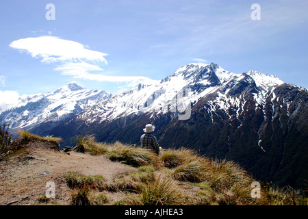 Atemberaubenden Blick auf Mt Aspiring Bergkette von unten Cascade Saddle Südinsel Neuseeland Stockfoto