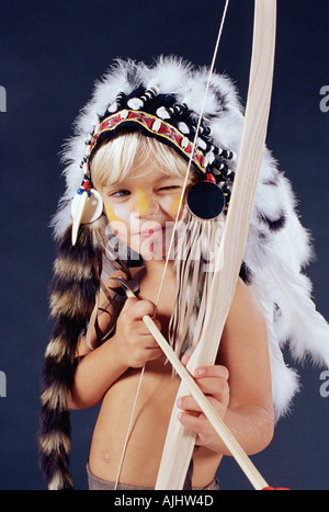 Junge Indianer Kostüm Stockfoto