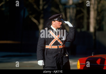 Polizist regelt den Verkehr in Boston Stockfoto