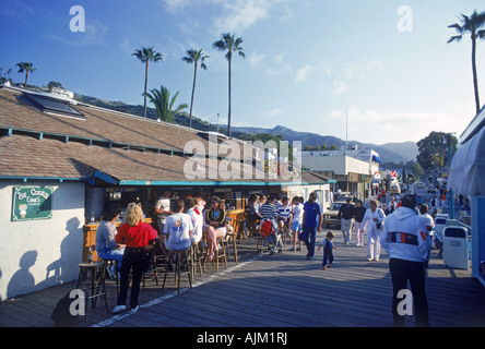 Waterfront Cafés, Coffee Shops und Restaurants in Avalon Bay auf Catalina Island, Kalifornien Stockfoto