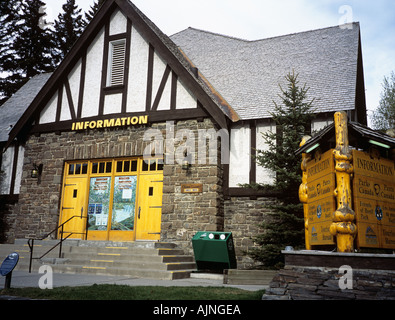 BANFF-Informationszentrum in Banff Avenue Banff Alberta Kanada Stockfoto