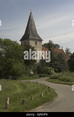 Kirche der Heiligen Dreifaltigkeit, High Street, Bosham, West Sussex, England, UK Stockfoto