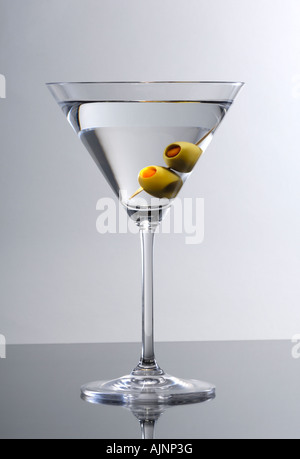 spezielle Dry Martini olive Stockfoto