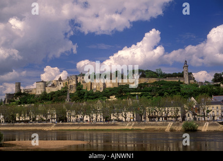 Chateau Chinon, Vienne, Chinon, Tal der Loire, Indre-et-Loire, Region Centre, Frankreich, Europa Stockfoto