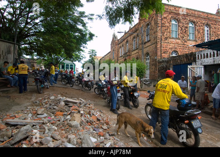 Moto taxis in der Innenstadt von Tefe Amazonas Brasilien Stockfoto