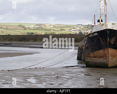 Severn Sand Bagger an der Mündung der Taw bei Ebbe Stockfoto