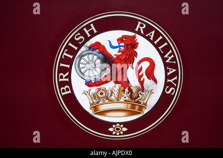 British Railways Wappen auf einem Wagen auf der Llangollen Railway Denbighshire Nordwales Stockfoto