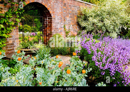 Broadleas Gärten, Devizes, Wiltshire, England, Vereinigtes Königreich Stockfoto