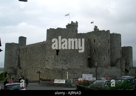 Harlech Castle gebaut 1283 1290 Tremadog Bucht Gwynedd North Wales Vereinigtes Königreich Großbritannien Stockfoto