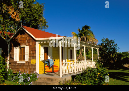 Hotel Hermitage-Plantage, Insel Nevis, Karibik, Gästezimmer, Holz Gebäude im Nevisian Stil, Luxus-Reisen, Stockfoto