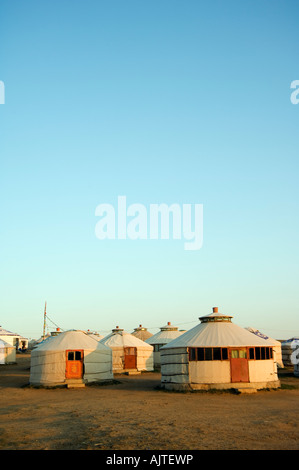 Sonnenaufgang auf einer Jurte Nomadenzelten auf die Xilamuren wiesen innere Mongolei Provinz, China Stockfoto