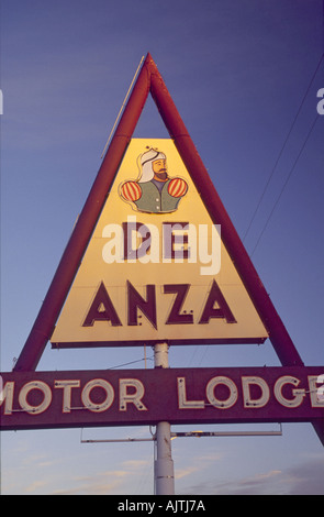 Historische Motel unterzeichnen auf der Route 66, Central Avenue in Albuquerque, New Mexico, USA Stockfoto