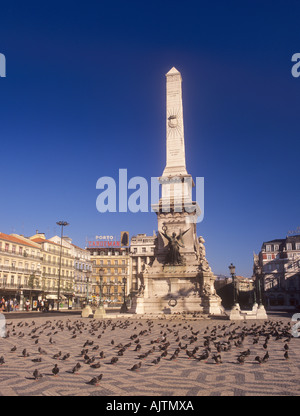 Praça Dos Restauradores und Obelisk Lissabon Portugal Stockfoto