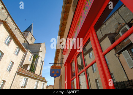 Straße der Buchhandlungen "Cité de l'Ecrit', Montmorillon, Vienne, Frankreich. Stockfoto