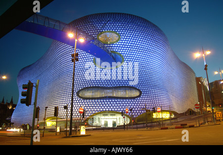 Das Selfridges Gebäude ist ein Wahrzeichen in Birmingham, England Stockfoto