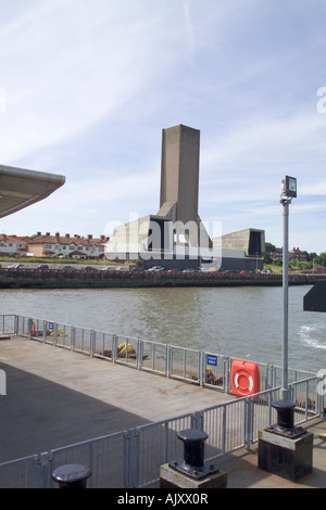 Lüftungsturm an Seacombe, Birkenhead für Mersey-Tunnel Stockfoto