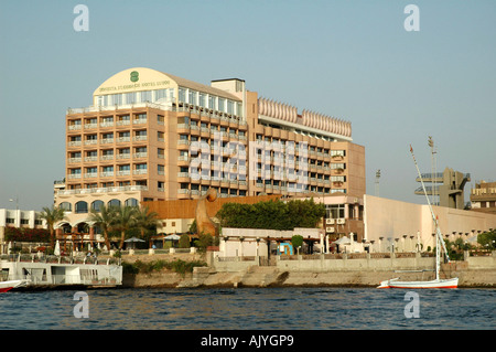 Sonesta St. George Hotel an den Ufern des Nil, Luxor, Ägypten Stockfoto