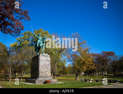 Reiterstandbild zu Ehren Tadeusz Kosciuszko im Park gegenüber dem polnischen Basilika St. Josaphat in Milwaukee, Wisconsin Stockfoto