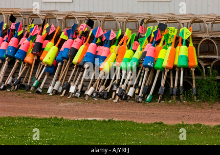 Hummer-Bojen und traps, Seekuh Teich, PE/PEI Prince Edward Island, Canada Stockfoto