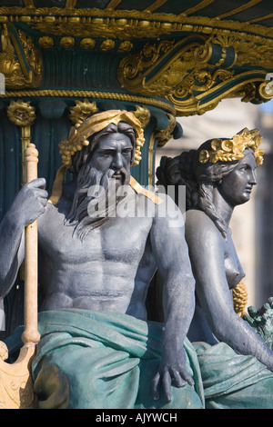 Paris Frankreich Fontaine des Mers Nahaufnahme Brunnen Stockfoto