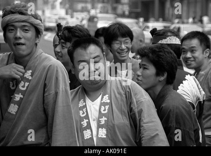 Teilnehmer des Sanno Matsuri Festival in historischer Kleidung paradieren Stadt Zentrum Straßen Tokyo Japan-Ost-Asien Stockfoto