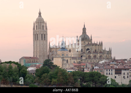 Dom bei Sonnenuntergang, Segovia, Spanien Stockfoto