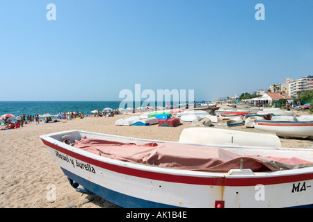 Strand von Pineda de Mar, Costa Brava, Katalonien, Spanien Stockfoto