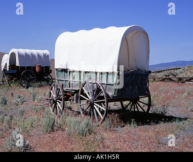 Conestoga Wagen aus dem Oregon Trail am National Oregon Trail Center in Baker Oregon Stockfoto