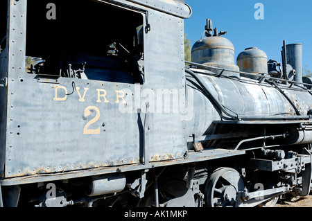 Antiker Bergbau Lokomotive am Borax Museum Death Valley National Park Furnace Creek Kalifornien USA Stockfoto