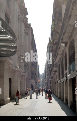 Straße in der Nähe der Kathedrale (La Seu) im Barri Gotic (gotisches Viertel), Barcelona, Katalonien, Spanien Stockfoto