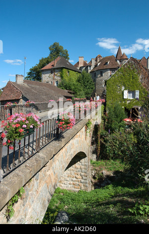 Brücke über den Fluss Dordogne, Carennac, Dordogne, Frankreich Stockfoto