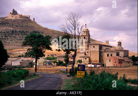 Panoramablick von Castrojeriz. Provinz Burgos. Spanien Stockfoto