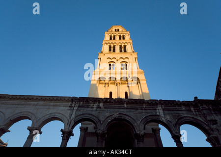 Kathedrale und Bell Tower St. Domnius Diokletianpalast Split Kroatien Stockfoto