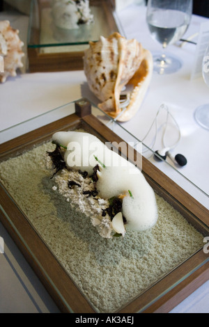 „Sound of the Sea“-Mahlzeit im Heston Blumenthals The Fat Duck Restaurant in Bray Stockfoto