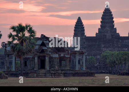 Angkor Wat Sonnenaufgang, Angkor, Kambodscha (nicht erkennbare Personen) Stockfoto