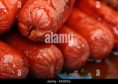 Die gerösteten Würstchen die Fast-Food-Bilder Bilder Bilder Fotos große hohe Auflösung Nahaufnahme oben von oben horizontal in den USA Hi-res Stockfoto