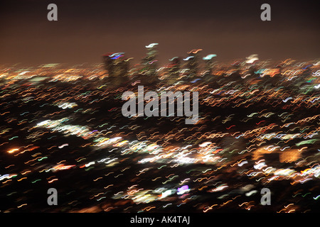 Twilight-Nacht-Blick auf Los Angeles Stadt-Becken mit glühenden Lichtern Stockfoto