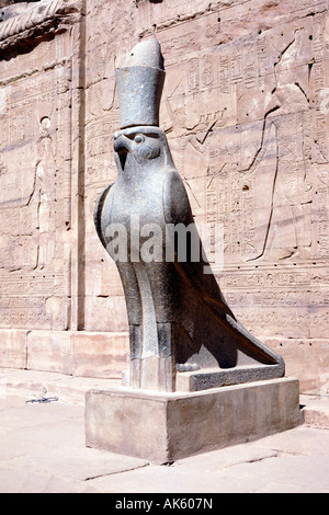 Horus-Statue / Edfu Stockfoto