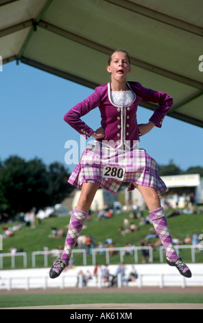 Scottish Highland Dancing bei der Cowal Versammlung, Dunoon, Schottland Stockfoto