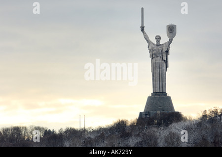 Das Mutterland Monument Statue der Freiheit und des Friedens in Kiew Ukraine Stockfoto