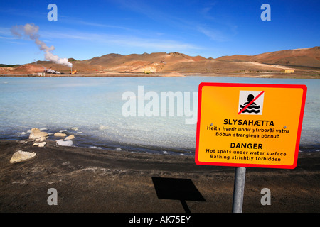 saubere Energie aus Geothermie-Kraftwerk und Bjarnarflag Kieselgur-Anlage in der Nähe von Namafjall im Bereich Myvatn Reykjahlid Island Stockfoto