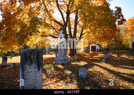 Chester Dorffriedhof in den Herbstmonaten befindet sich in Chester New Hampshire USA Stockfoto