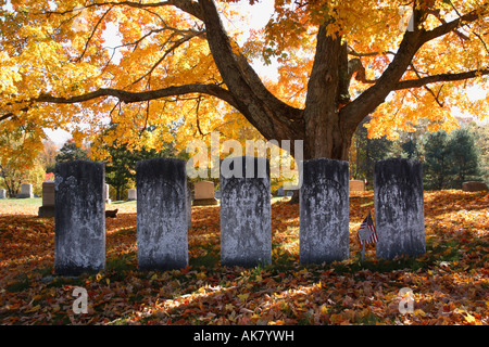 Chester Dorffriedhof in den Herbstmonaten befindet sich in Chester New Hampshire USA Stockfoto