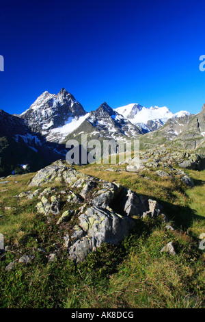 Sustenhorn, Chli Sustenhorn, Sustenspitz, Gwaechtenhorn, Urner und Berner Alpen am Sustenpass in der Schweiz Uri Stockfoto