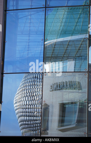 Reflexionen, Selfridges Store, Bullring Shopping und Freizeitzentrum, Birmingham, West Midlands, England, Vereinigtes Königreich Stockfoto