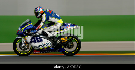 Moto 250ccm Fahrer Karel Abraham der Tschechischen Republik Geschwindigkeiten seiner Aprilia Motorrad bei Comunitat Valenciana Motorrad Grand Prix 2007 Stockfoto