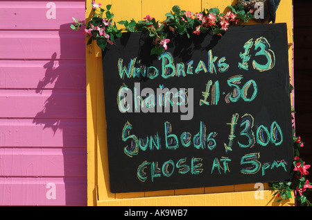 Beach Hut Zeichen, Great Yarmouth, Norfolk, England Stockfoto