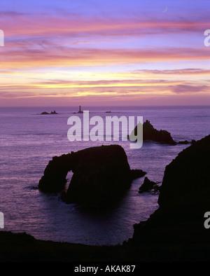 GB - CORNWALL: Sonnenuntergang über Lands End Stockfoto